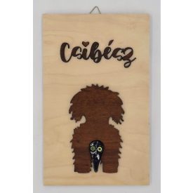 Kutyusos, névvel ellátott pórázakasztó